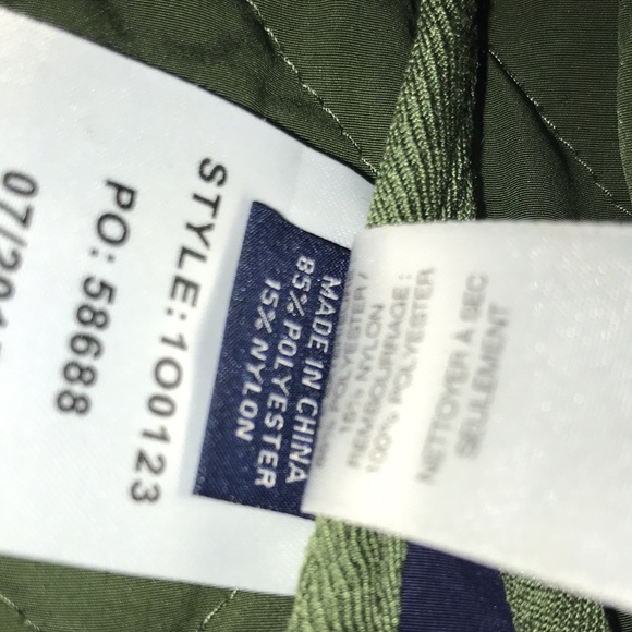 NWOT! Vineyard Vines Men’s all weather jacket. PRICE DROPPED - Picture 7 of 9